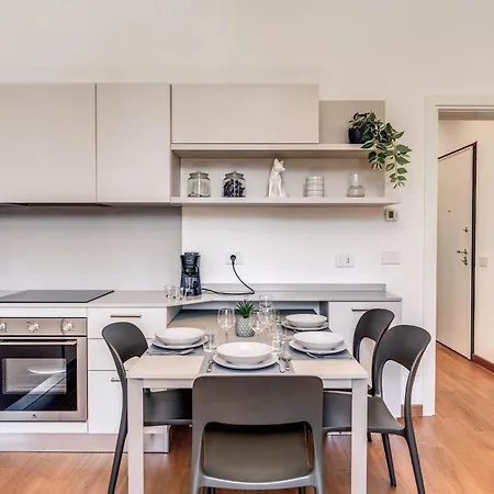 Aweshomeitaly Luxury Apartment Pisa