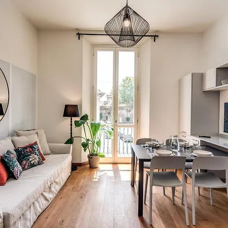 Aweshomeitaly Luxury Appartement
