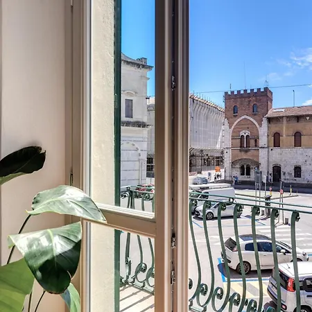 Aweshomeitaly Luxury Apartment *